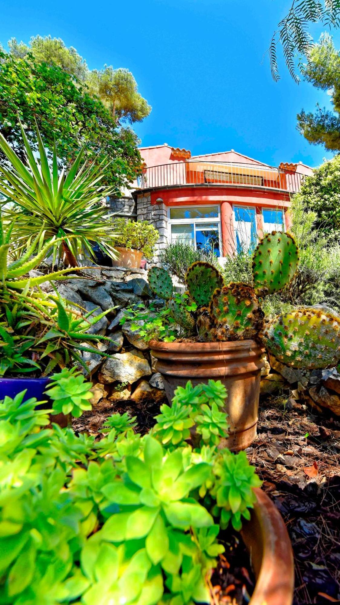 Appartements Avec Jardin Dans Villa Rocaille Каси Экстерьер фото