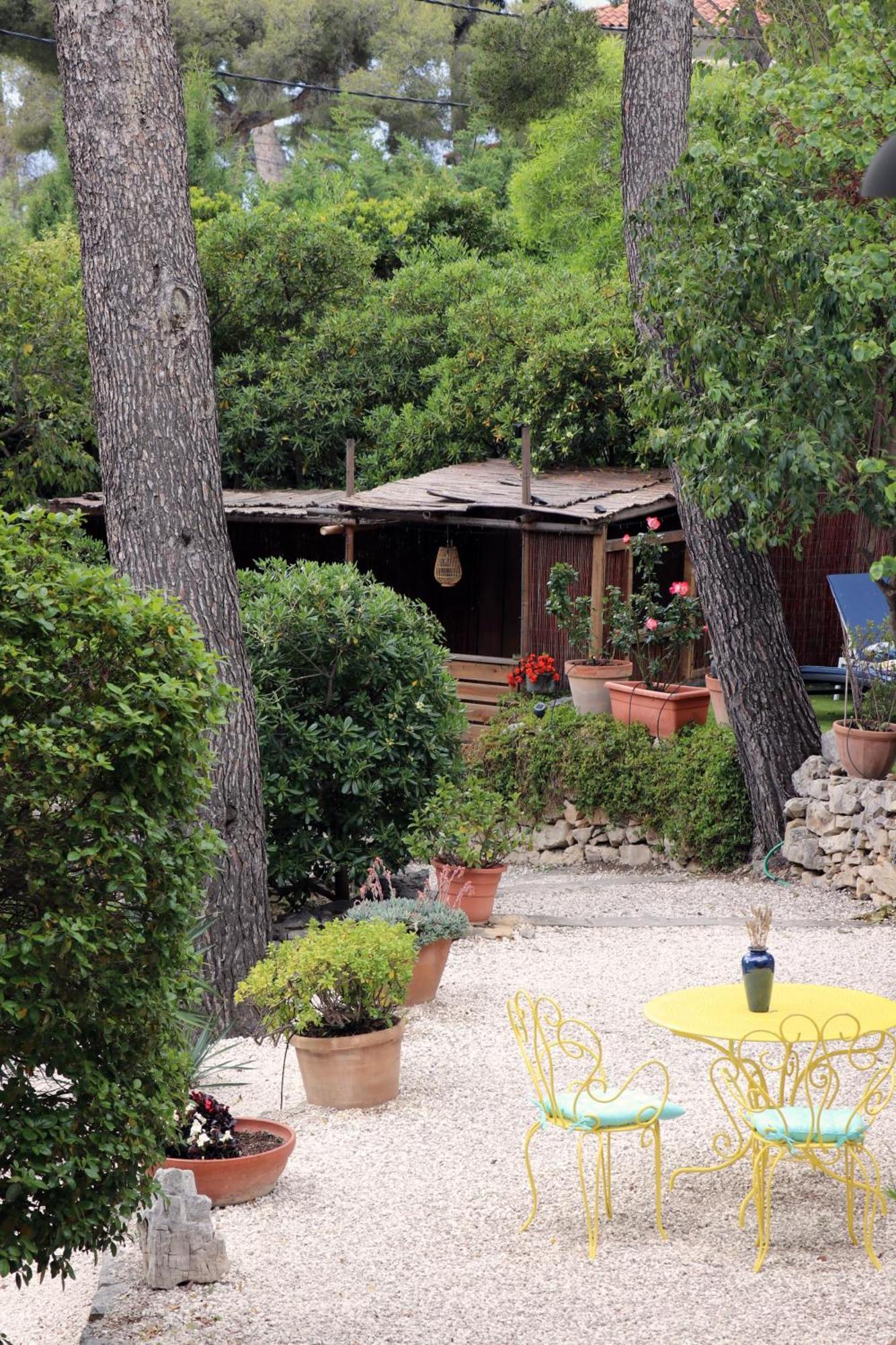 Appartements Avec Jardin Dans Villa Rocaille Каси Экстерьер фото
